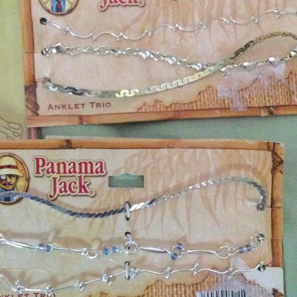 Panama Jack Women's Silver Anklet - Elegant Crystal Accent